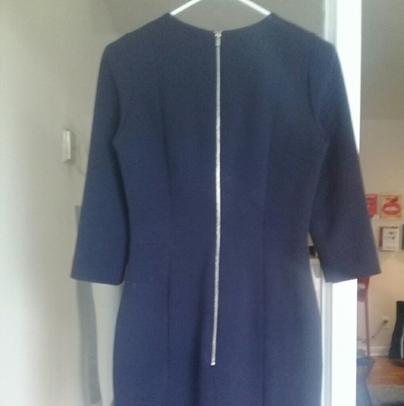 Blue chain dress - Picture 2 of 3